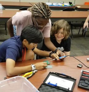 TryEngineering Summer Institute offers a chance to make a difference in the lives of the next generation through our engineering summer camp jobs